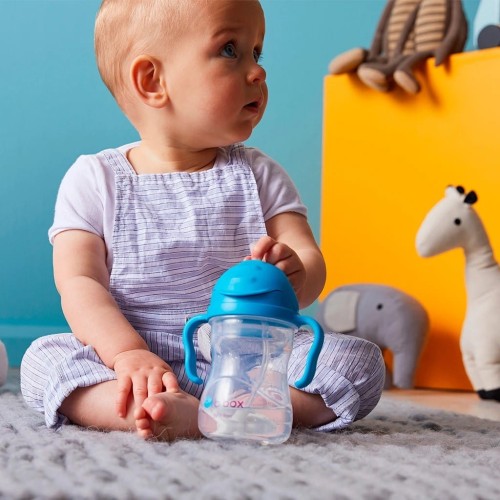 sippy-cup_lifestyle_02_x1024.jpg