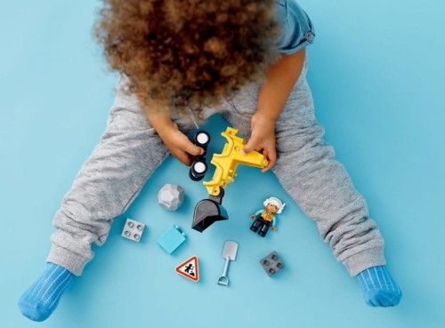 Duplo Buldożer 10930 2+ Lego 2.jpg