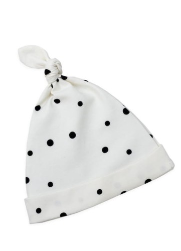 Czapeczka-Krasnal-Czarne-Kropki-2.jpg