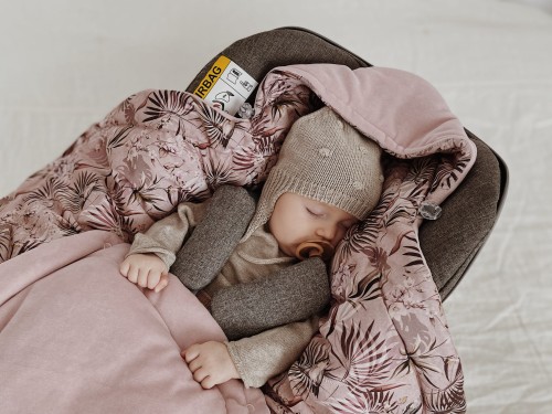 otulacz do fotelika sleepee4.jpg