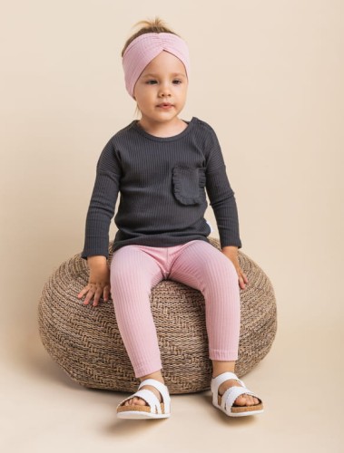 legginsy-prazkowane-dziewczece-pudrowy-roz-nela-1.jpg