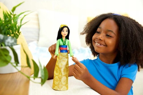 LALKA-KSIEZNICZKA-MULAN-w-blyszczacej-sukni-Wiek-dziecka-3-lata.jpg