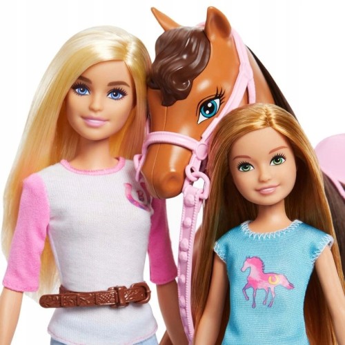 Barbie-GXD65-dzokejka-Jazda-konna-2-Lalki-i-kon-Marka-Barbie.jpg