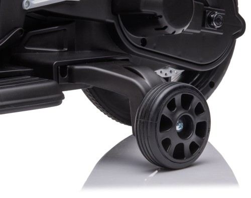 J04.008.1.1 (7) (Large).jpg