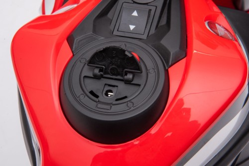 J04.008.1.1 (14) (Large).jpg