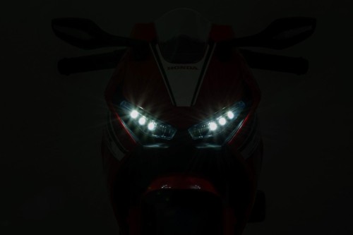 J04.008.1.2 (7) (Large).jpg