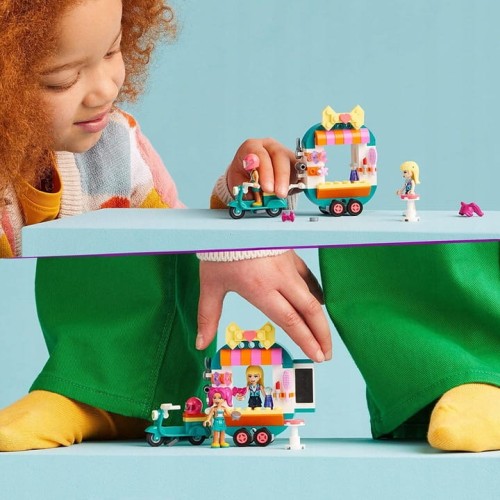 LEGO-FRIENDS-41719-FRYZJERKA-KOSMETYCZKA-FRYZJER-Bohater-LEGO-Friends.jpg