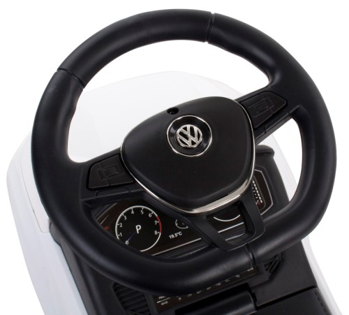 J05.038.1.3 (10) (Large).JPG